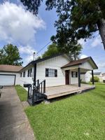 featured image of 1403 Eugene St #1