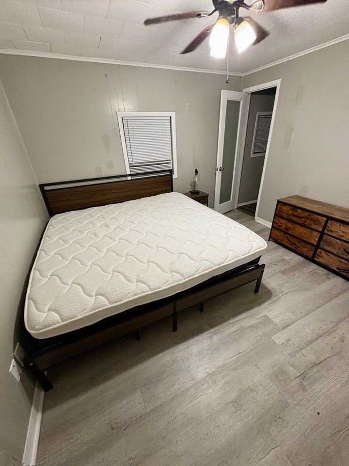 1403 Eugene St #1 - Photo 6 of 9