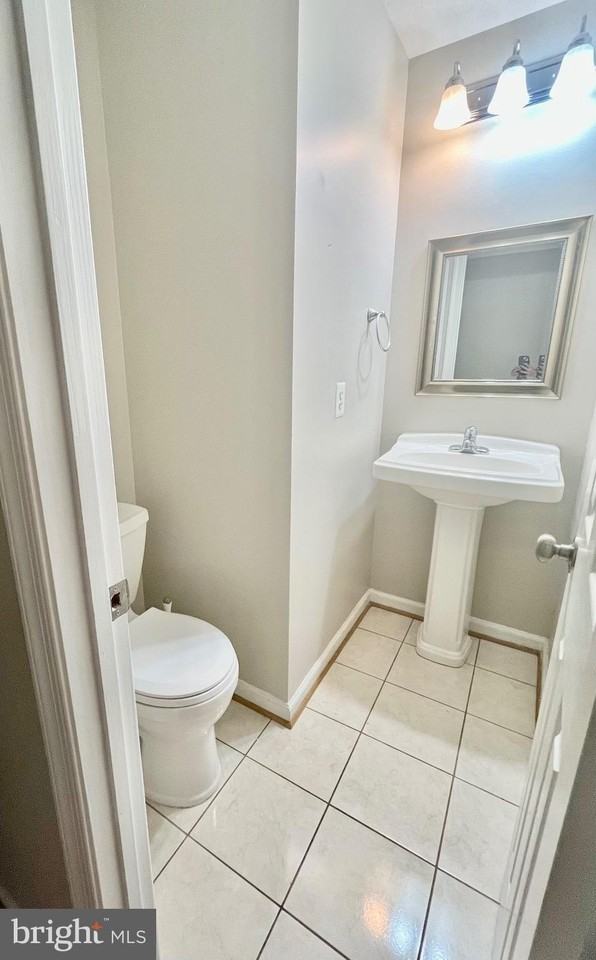 9 Grants Ct - Photo 3 of 34