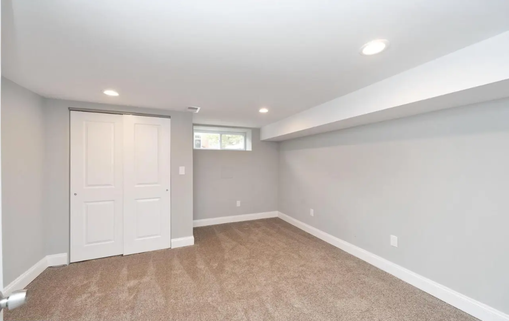 41X N Linwood Ave - Photo 4 of 31