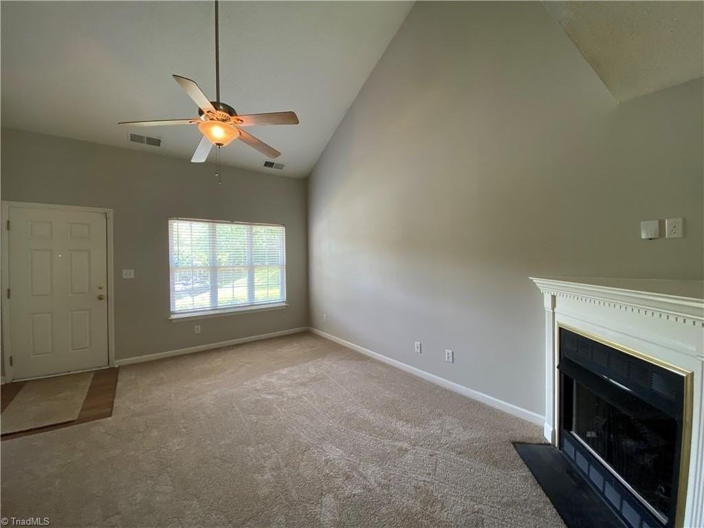 3006 Kensington Pl - Photo 3 of 25