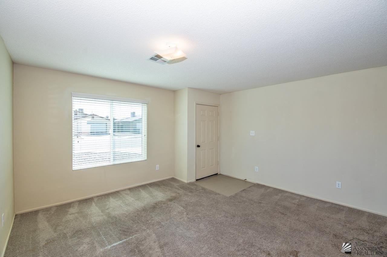 3657 S Benson Ave - Photo 3 of 19