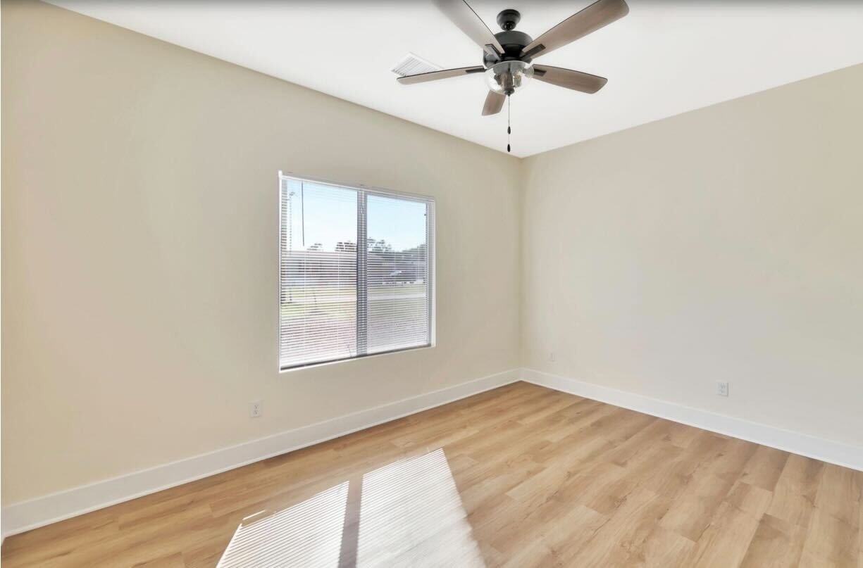 16824 W Kashmir St - Photo 6 of 15