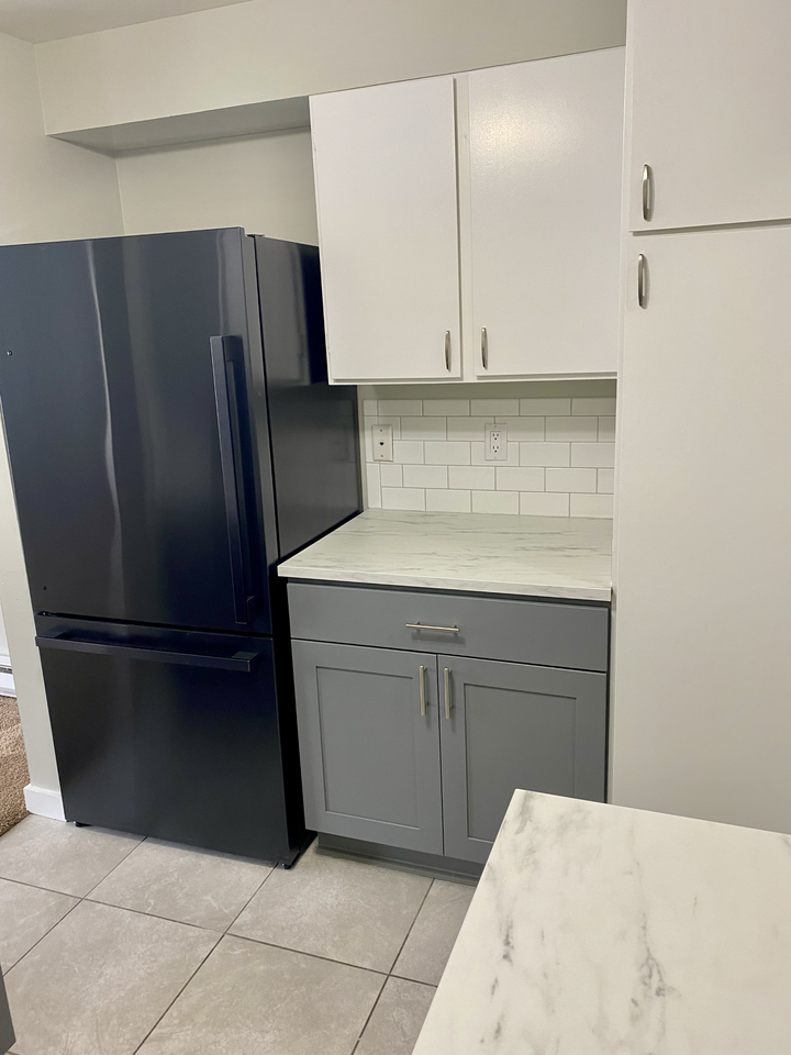 390 Taylor Ave Nw #301 - Photo 4 of 15
