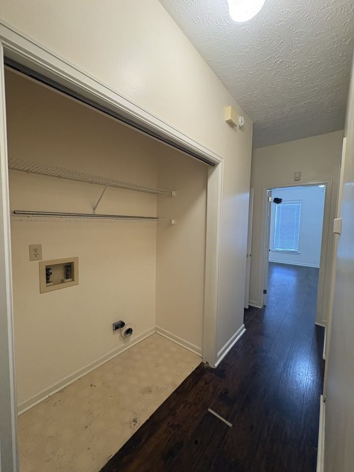 2041 Station Ct - Photo 5 of 11