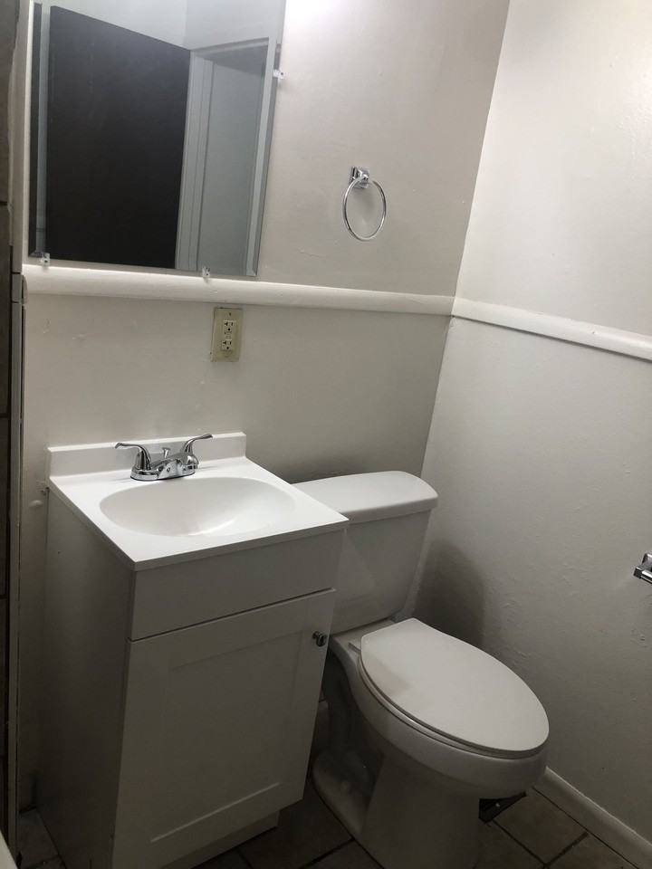 4375 Catalina Avenue - Photo 5 of 13