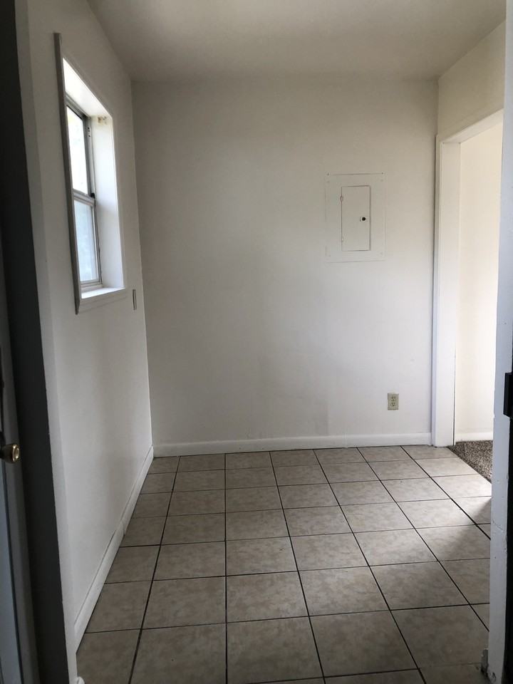 4375 Catalina Avenue - Photo 3 of 13