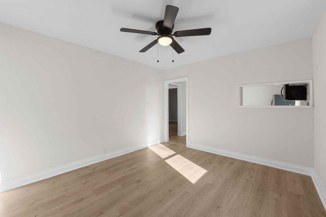 2833 Hazel St - Photo 5 of 20