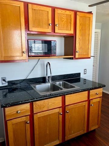 506 Lafayette St - Photo 3 of 11