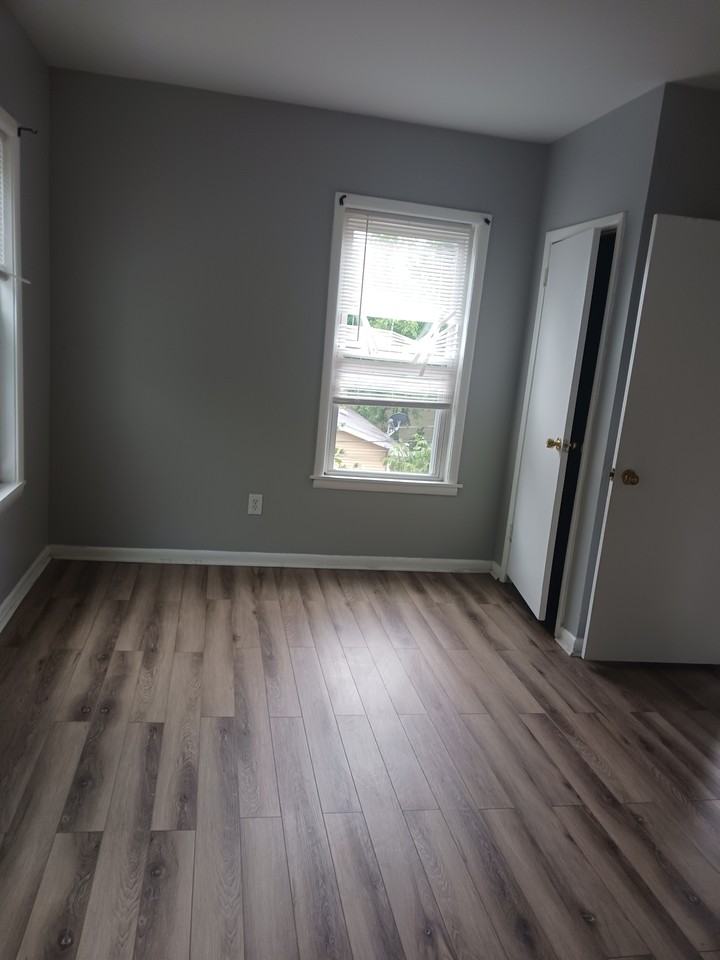 174 South Avenue - 1 #1 - Photo 4 of 6
