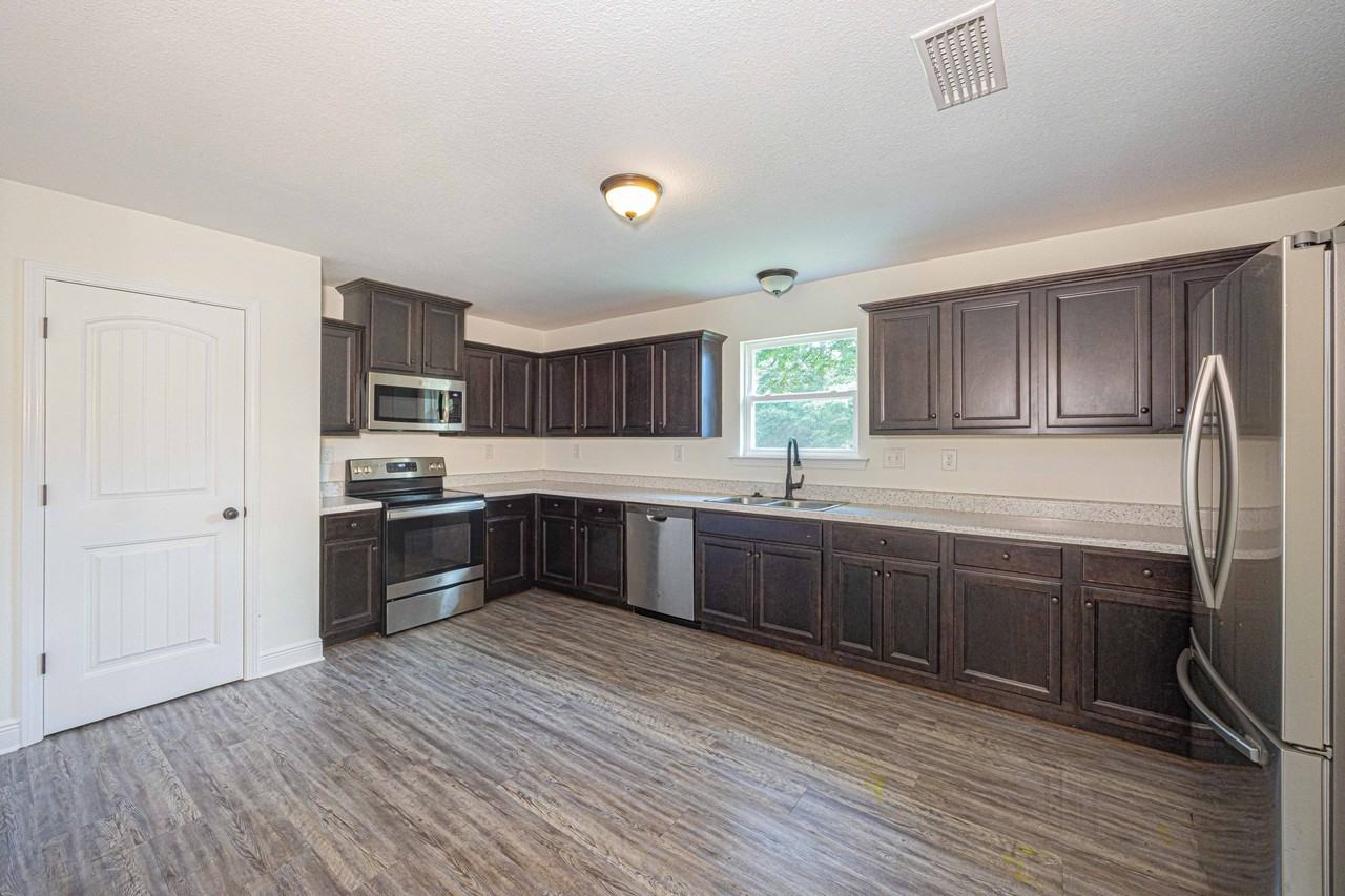 118 Michael Loop #1 - Photo 6 of 10