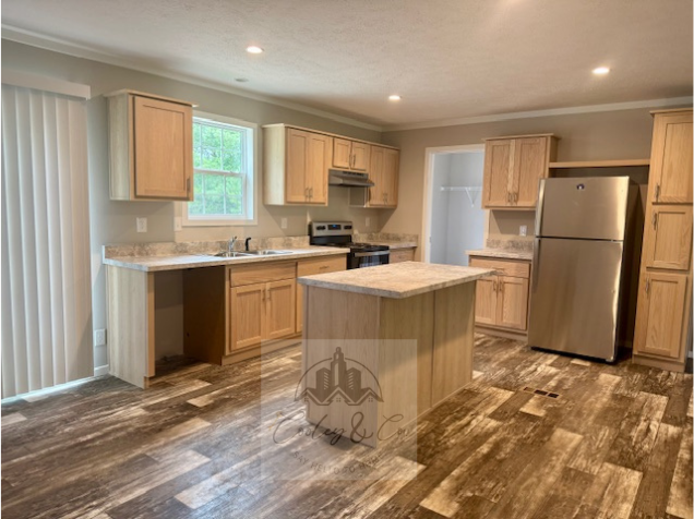73 Maple Tree Ln #1 - Photo 5 of 22