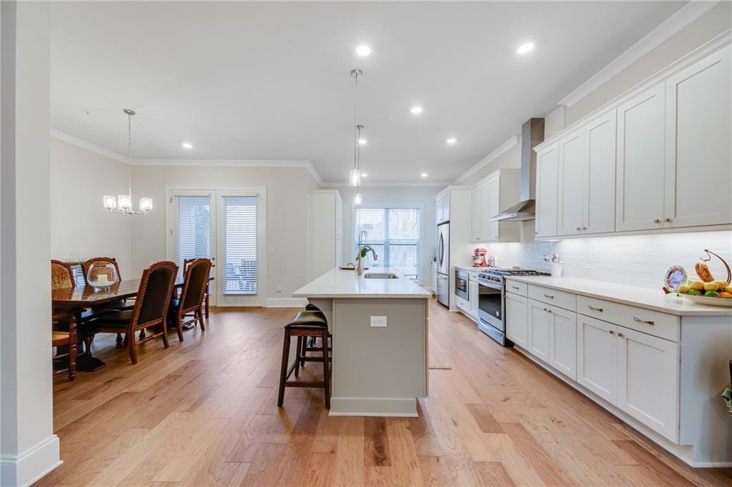 306 Burgess Walk - Photo 7 of 34