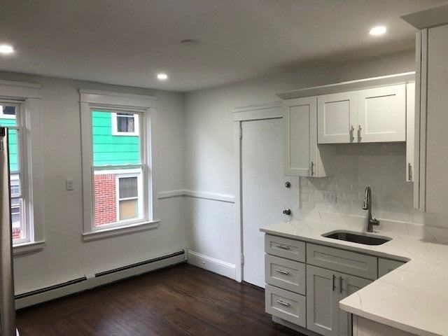 119 Lancaster St - Photo 5 of 27