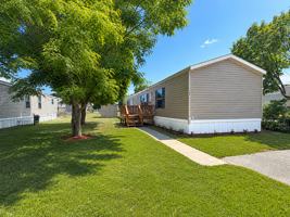 featured image of 4424 Buttercup Ln #253