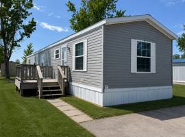 featured image of 4095 Geranium Ln #712