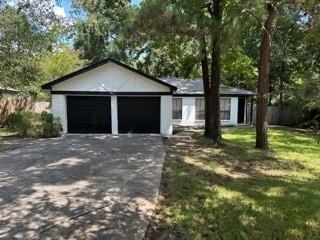 24 E Bigelow Oak Ct
