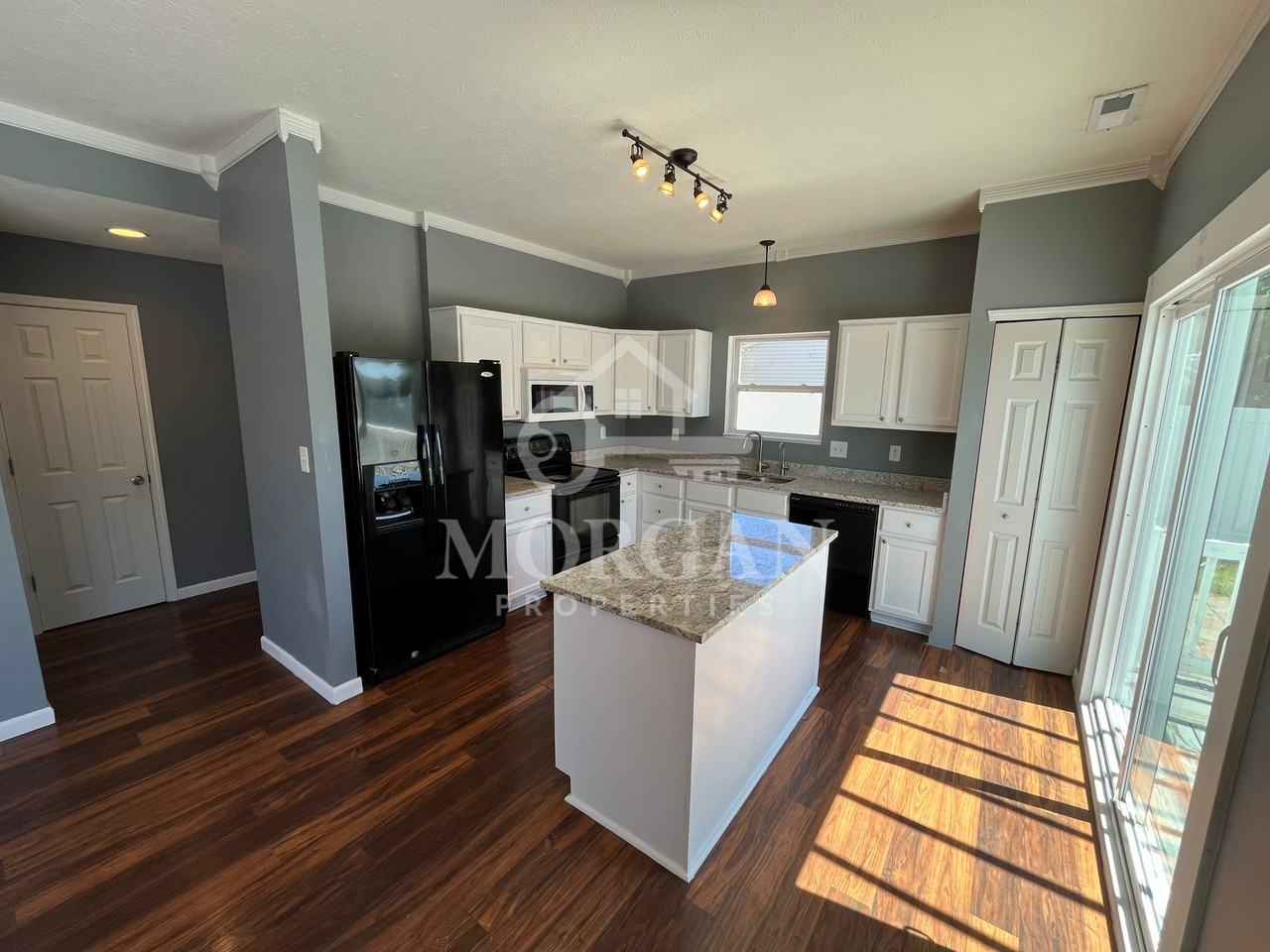 3873 Crest Point Dr #1 - Photo 3 of 10