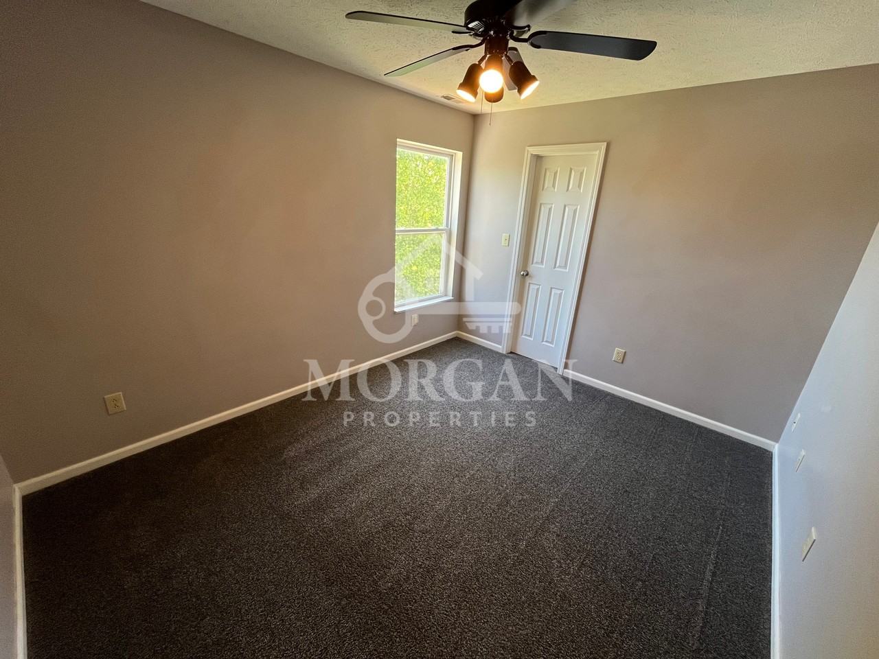 3873 Crest Point Dr #1 - Photo 6 of 10