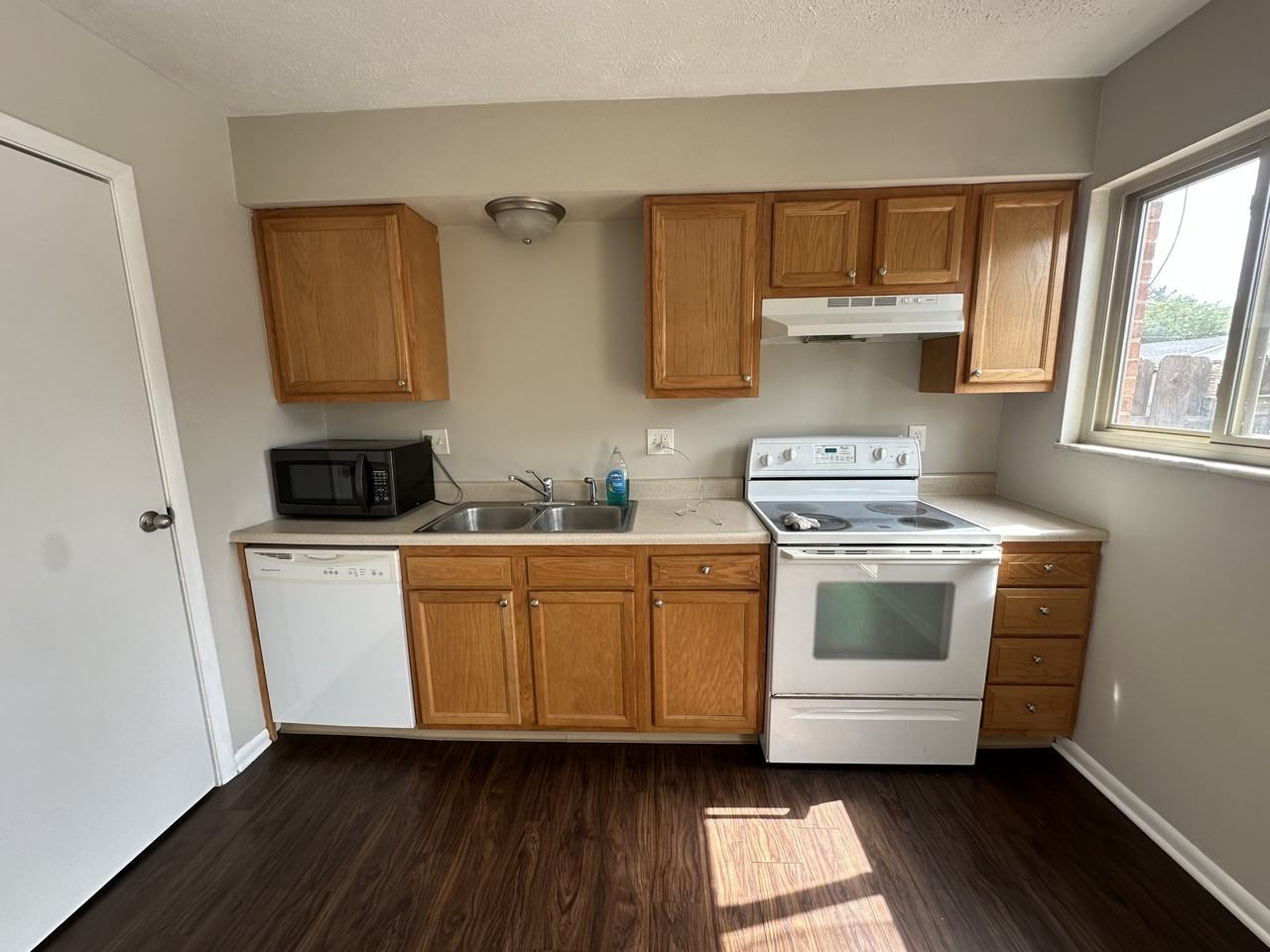 4893 Nugent Dr #4893 - Photo 4 of 19