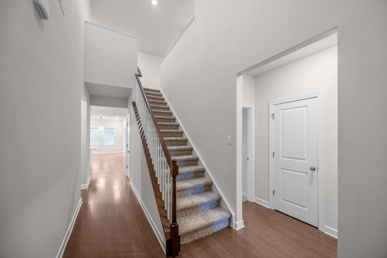 6407 Barcelona Way #1 - Photo 5 of 50