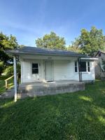 featured image of 418 S Washington Ave #1