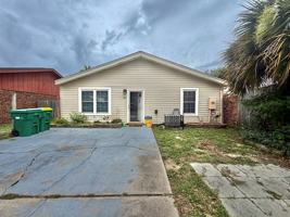 featured image of 212 Bent Arrow Dr #1