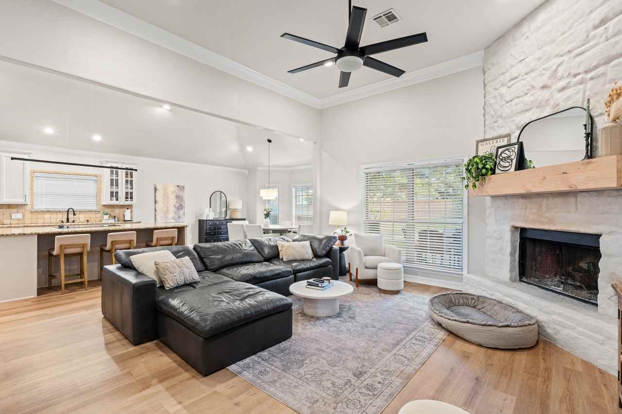 10141 Aragon Dr #1 - Photo 3 of 10