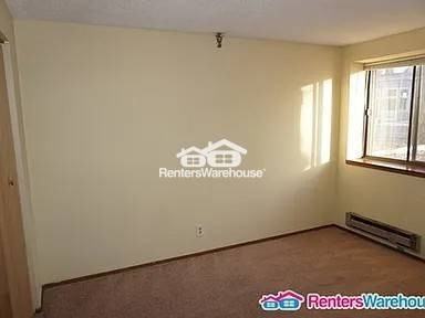 925 30th Ave S #307 - Photo 6 of 10