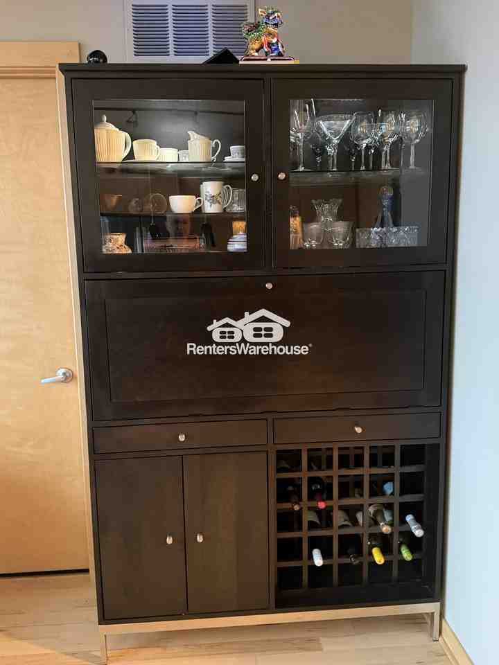215 10th Ave S #632 - Photo 6 of 17