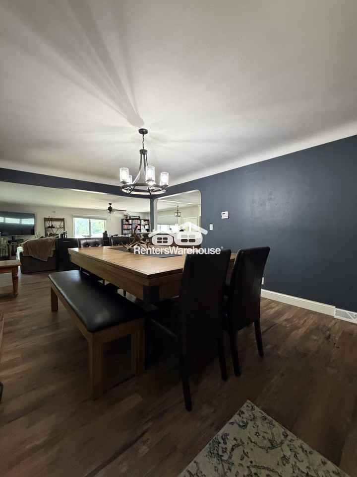 52 West Rd - Photo 6 of 29