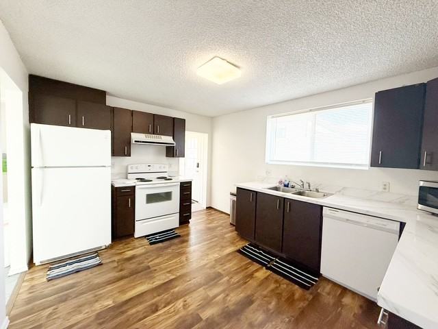 1594 Naval Ave #A - Photo 5 of 28