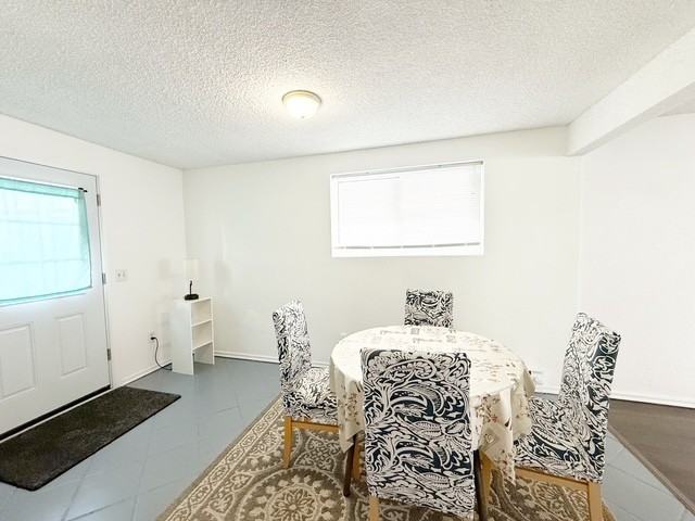 1594 Naval Ave #A - Photo 7 of 28