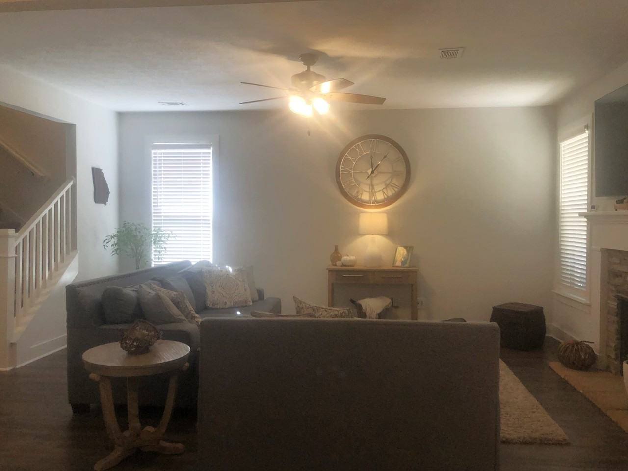 7087 Hanford Dr #1 - Photo 4 of 20