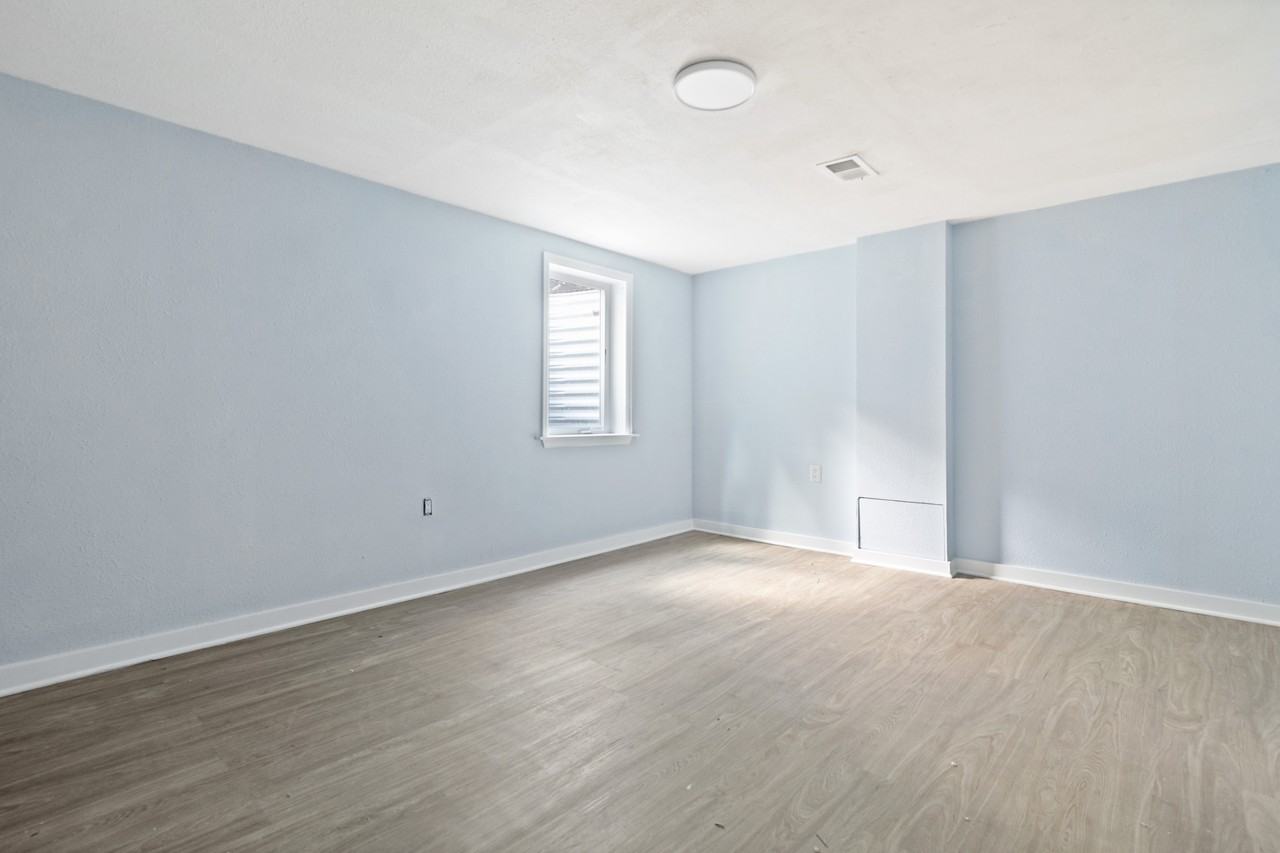 11579 W 58th Ave #2 - Photo 5 of 9