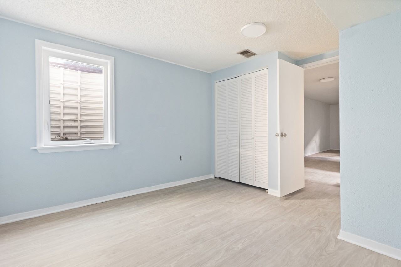 11579 W 58th Ave #2 - Photo 7 of 9