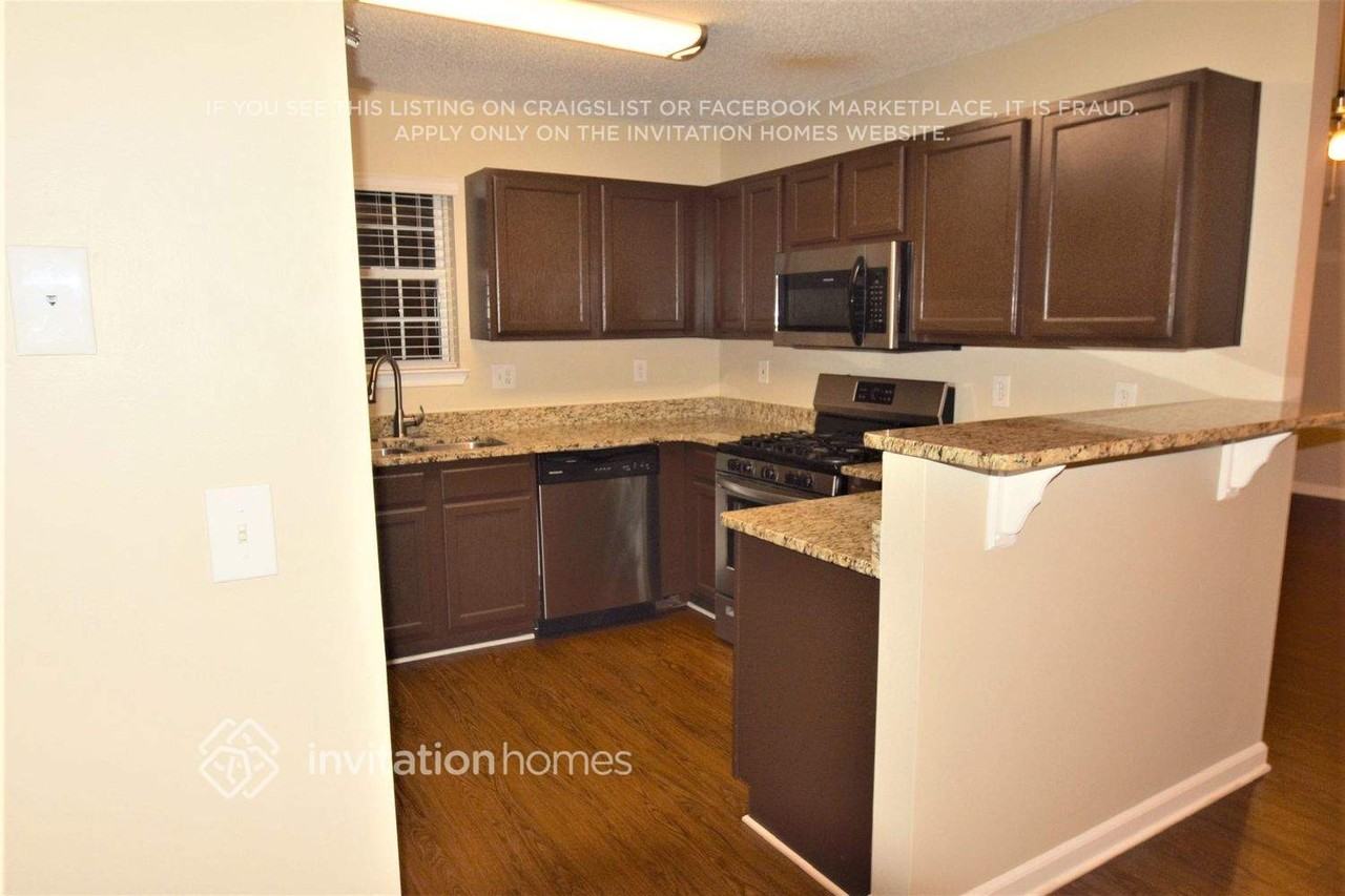 4420 Grove Dr Nw - Photo 6 of 19