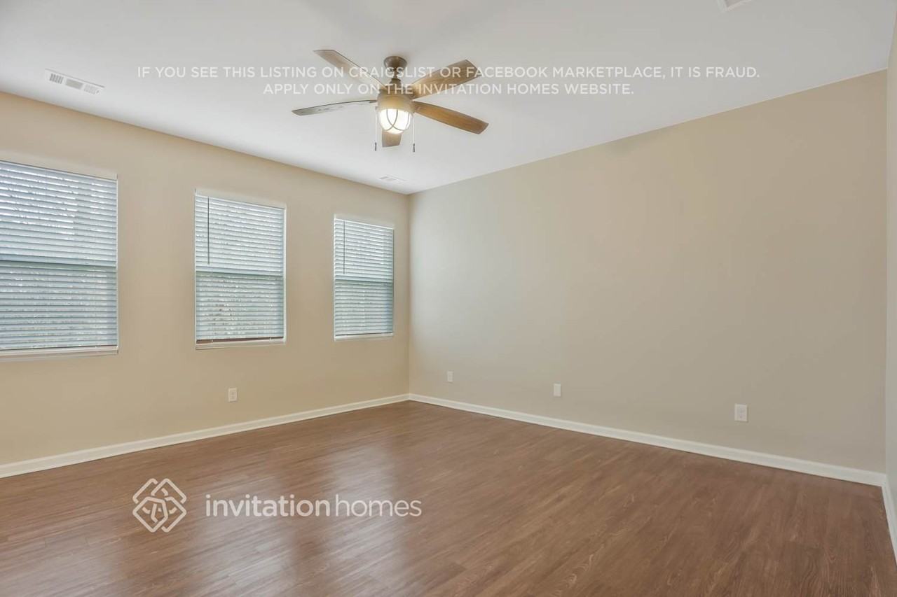 129 Shoals Bridge Rd - Photo 3 of 24