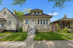featured image of 12439 S Perry Ave