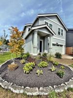 featured image of 1561 Sw Fielder Pl #1