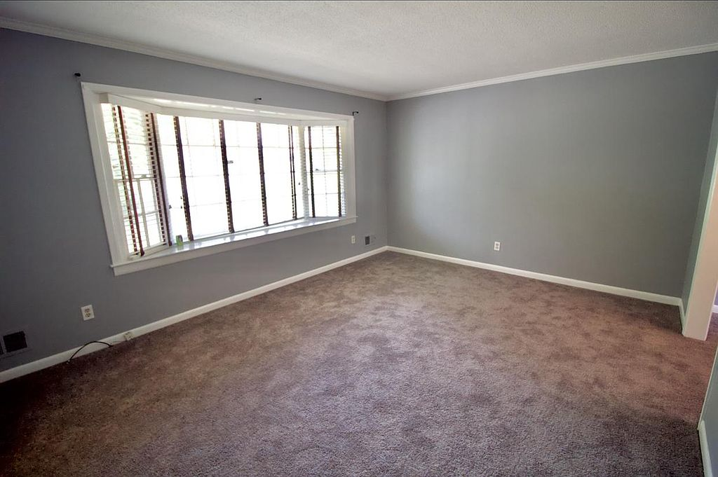 7821 Sagebrook Rd #1 - Photo 3 of 19