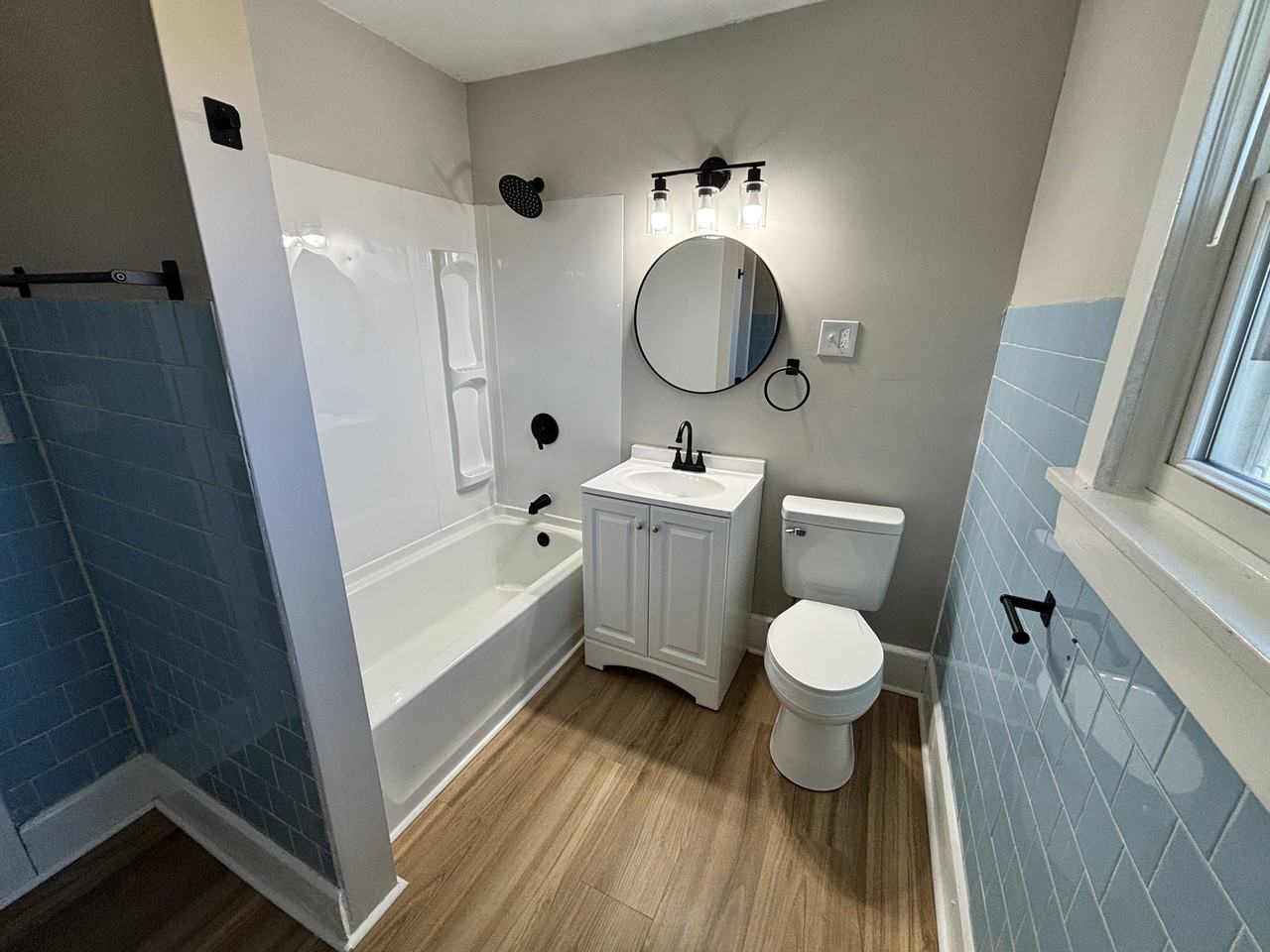 351 1st St Se #1 - Photo 3 of 10