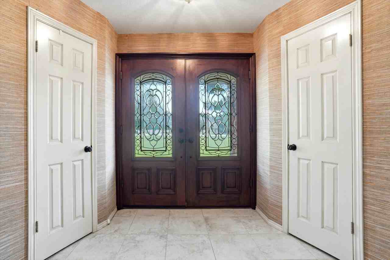 2412 Emerald Cir #1 - Photo 3 of 40