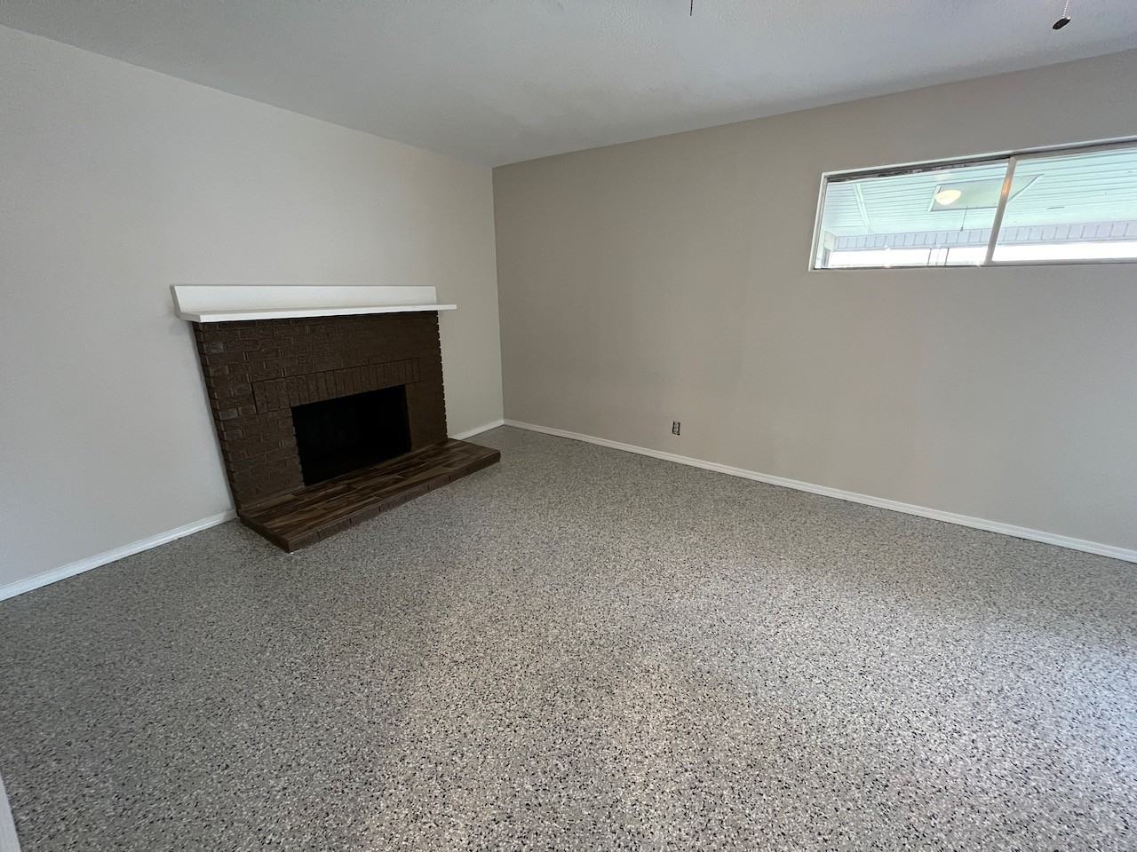 309 Stadium Dr #1 - Photo 6 of 20