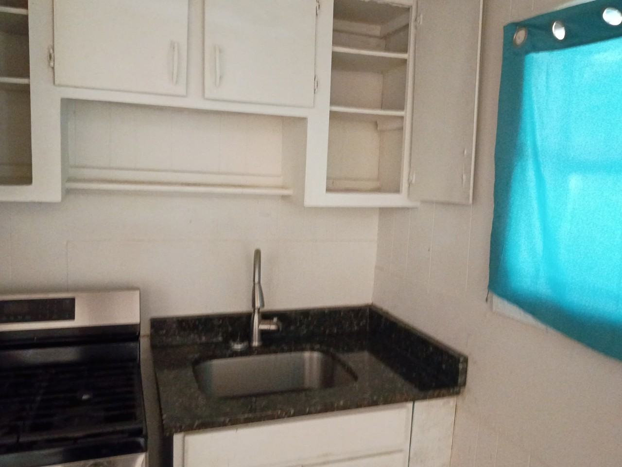 104 Clairton Ct #1 - Photo 5 of 8