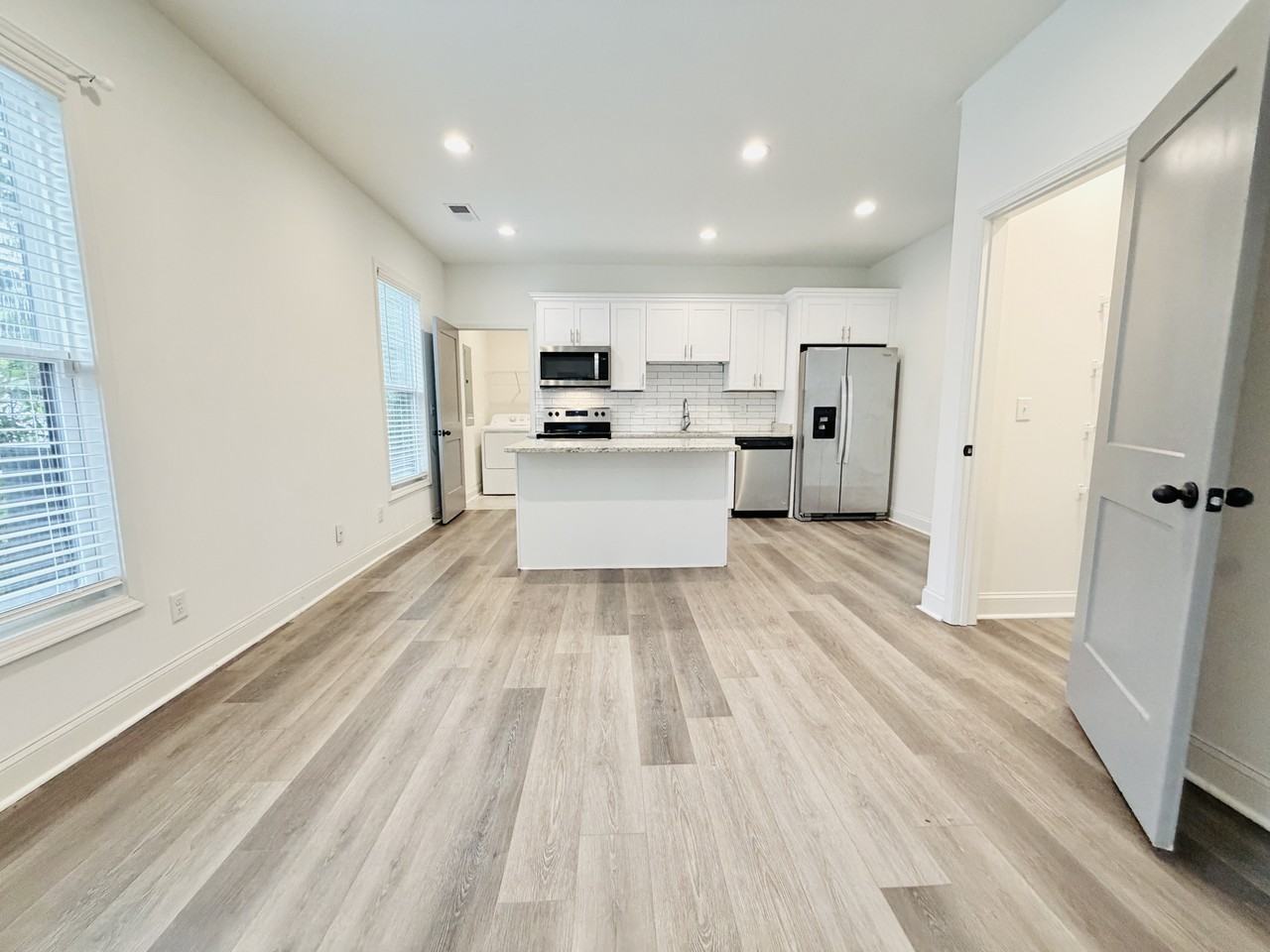 2035 Rosewood Dr #A - Photo 4 of 31