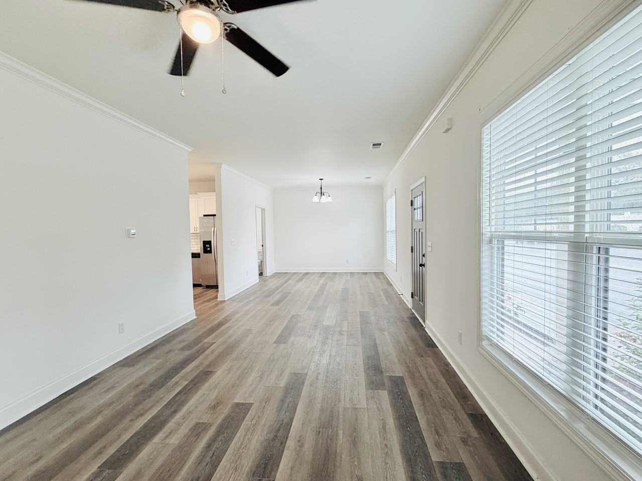 2035 Rosewood Dr #A - Photo 7 of 31