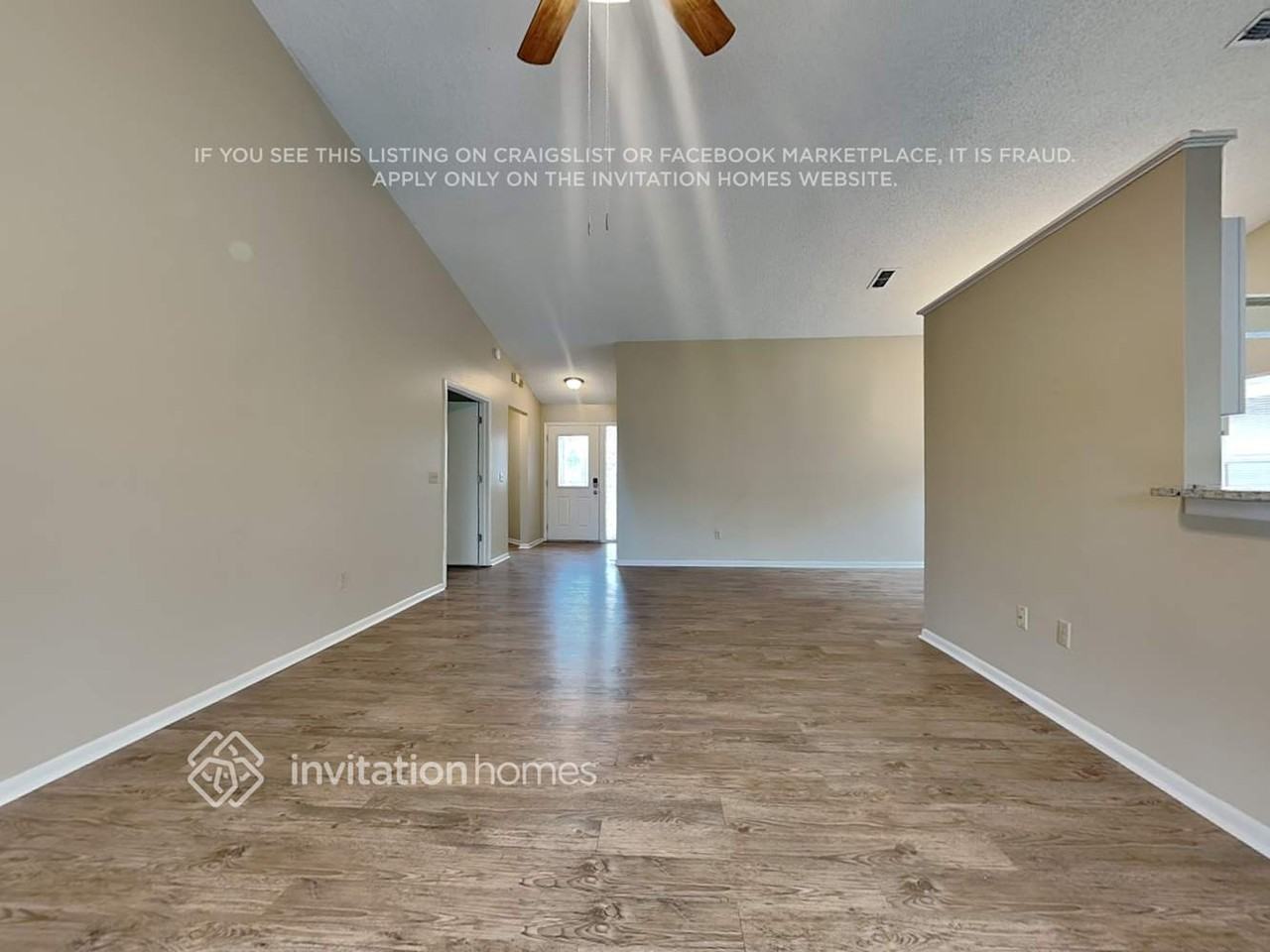 2033 Crosshair Cir - Photo 3 of 21