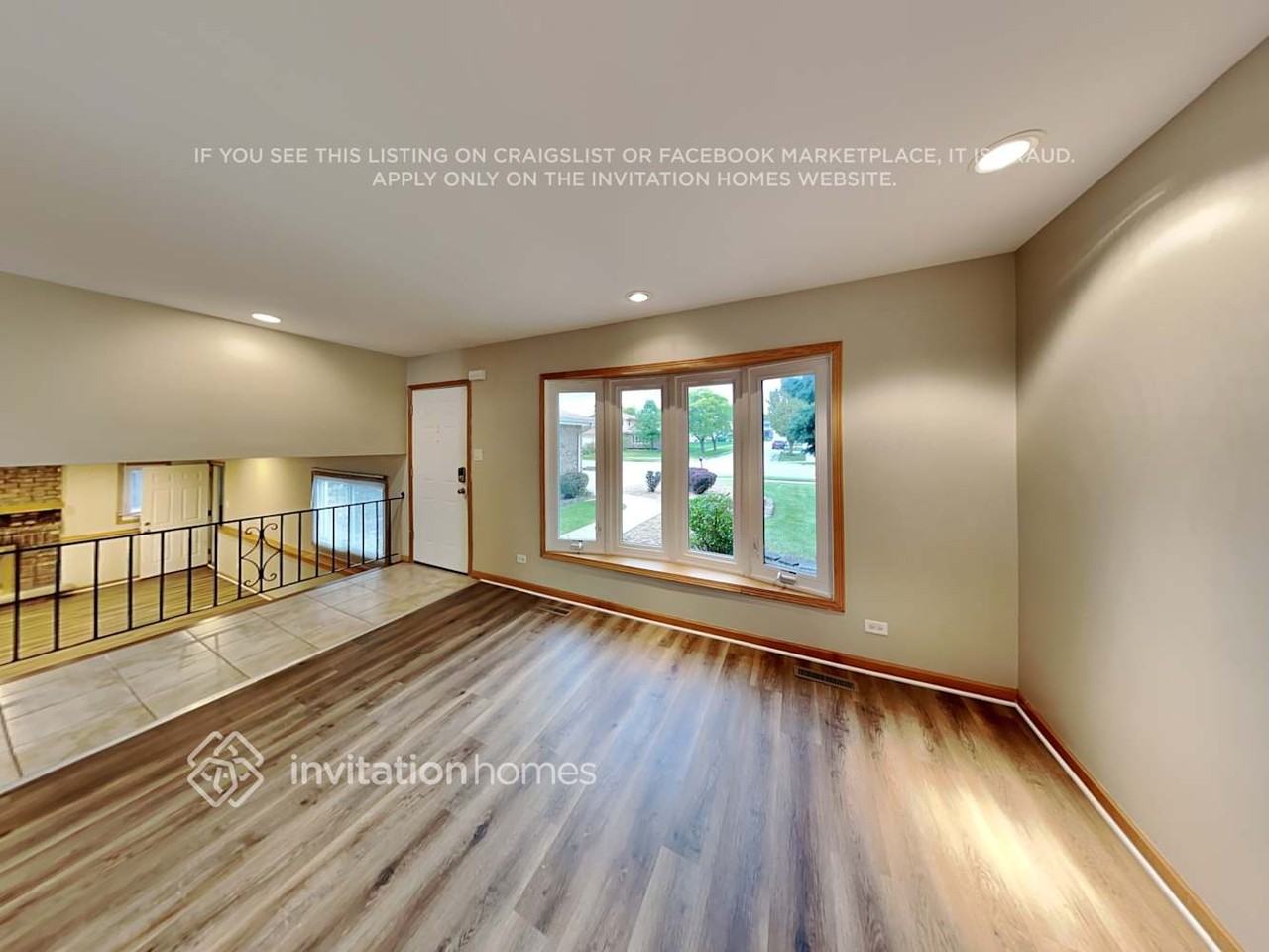6009 157th St - Photo 6 of 21