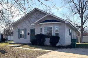 featured image of 1341 Fairmount Ave